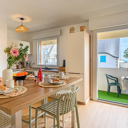Апартаменты Port Haliguen Plaisance-2 By Interhome *